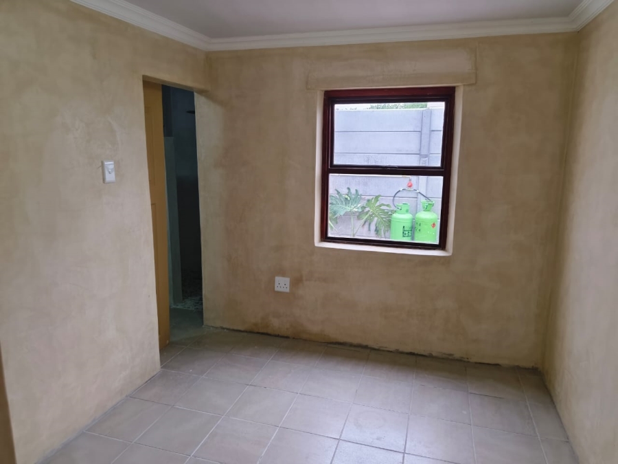 To Let 3 Bedroom Property for Rent in Sanddrift Western Cape